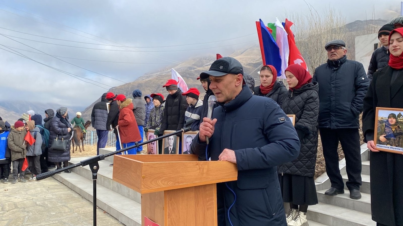 В Доме культуры прошло торжественное мероприятие, посвященное открытию Года защитника Отечества.